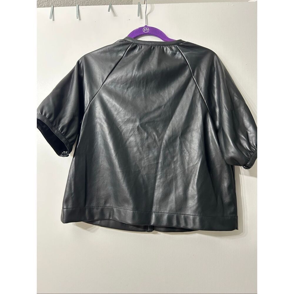 Avec Les Filles Black Faux Leather‎ Button Front Top size M - Picture 2 of 4